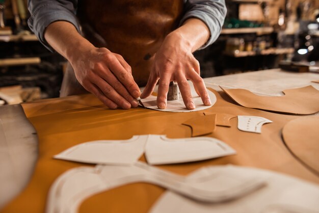 Borax Decahydrate Used in Leather and Tannery